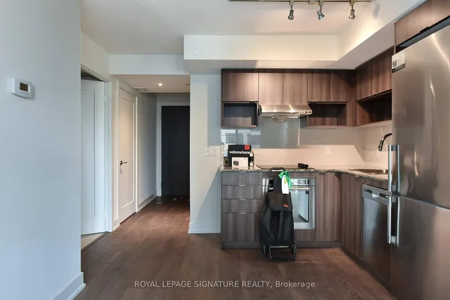 Additional image 10 of 7 Mabelle Ave Unit 901