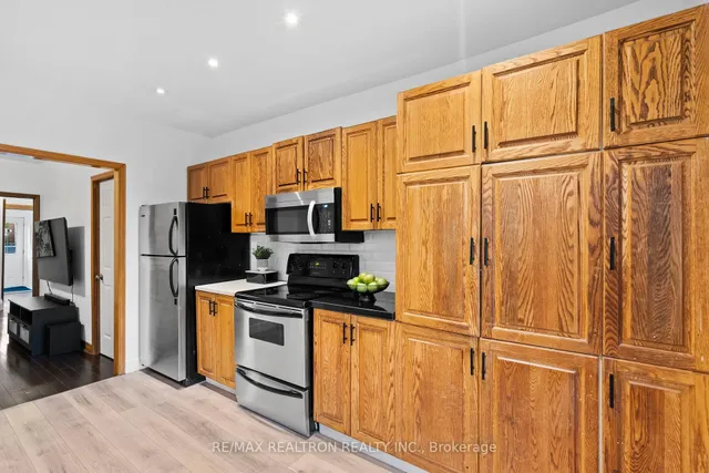 Additional image 13 of 259 Gowan Ave