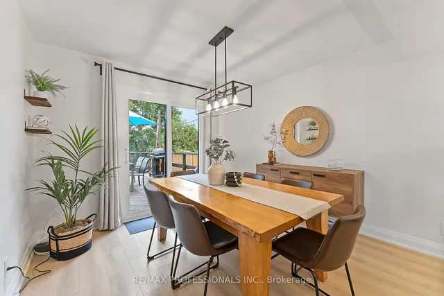 Additional image 12 of 18 Lavington Dr