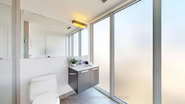 Additional image 7 of 28 Wellesley St Unit 2610