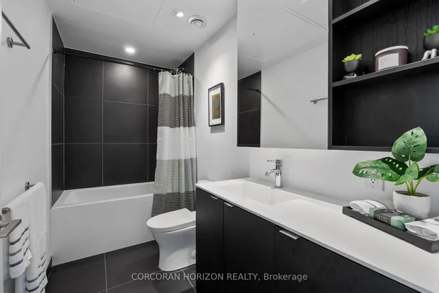 Additional image 35 of 20 Edward St Unit PH1