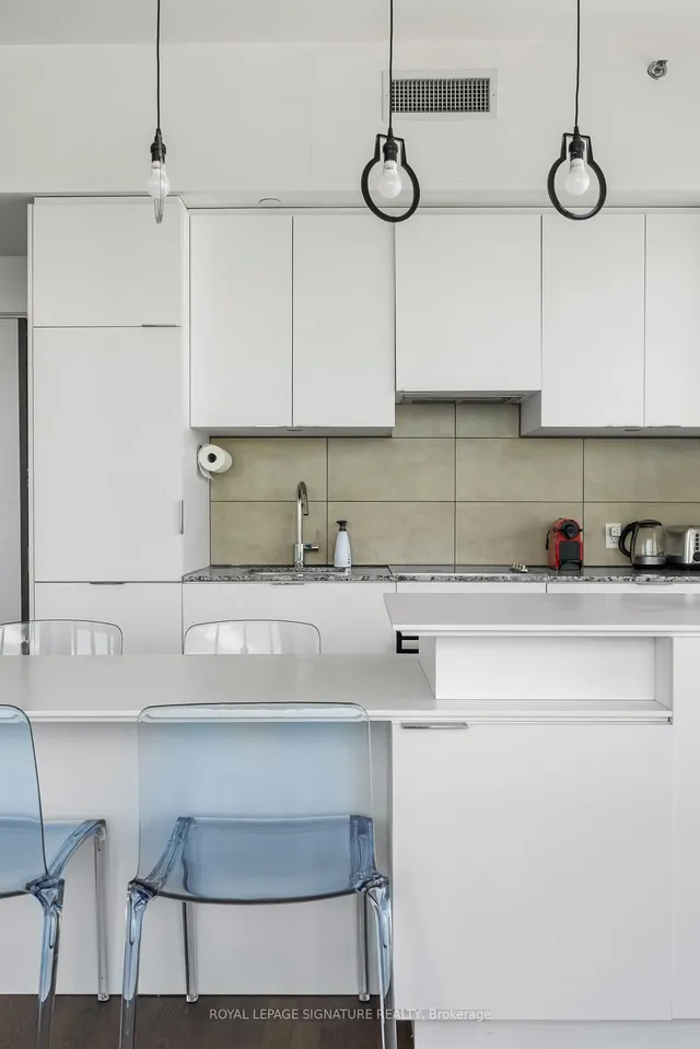 Additional image 15 of 5 St Joseph St Unit 4704