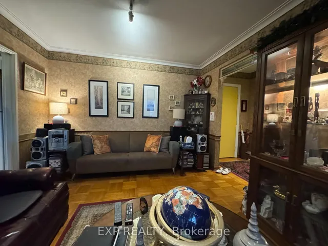 Additional image 6 of 30 elm Ave Unit 104