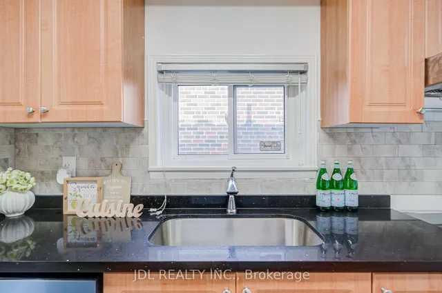 Additional image 17 of 6 Norhead Ave