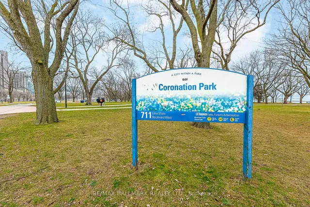 Additional image 31 of 69 Lynn Williams St Unit 709