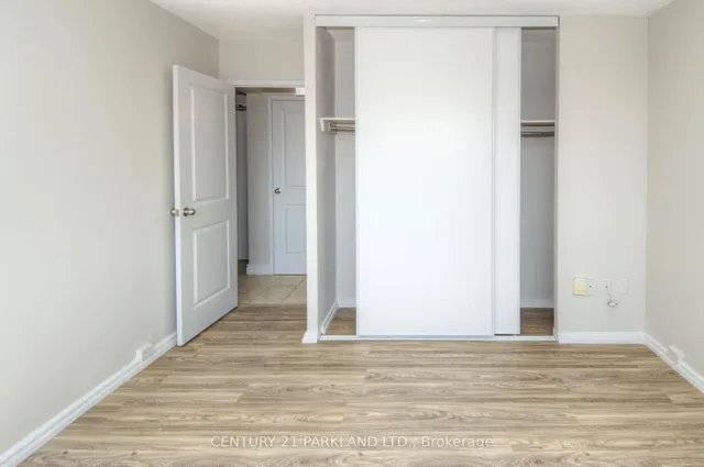 Additional image 39 of 10 Sunny Glwy Unit 1409