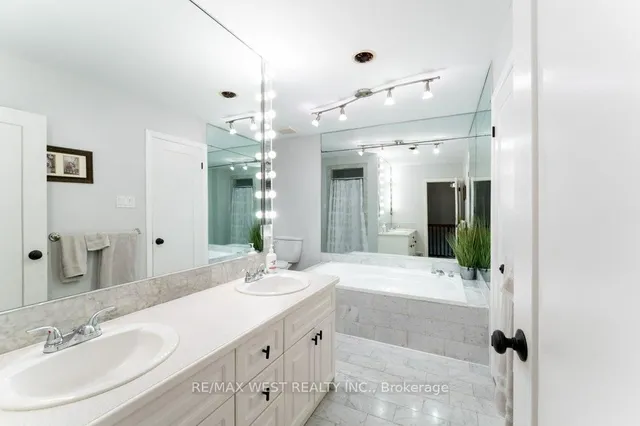 Additional image 21 of 6 Kingsgrove Blvd