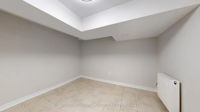 Additional image 38 of 107 Lawrence Cres