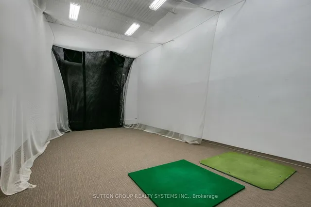 Additional image 42 of 812 Burnhamthorpe Rd Unit 907