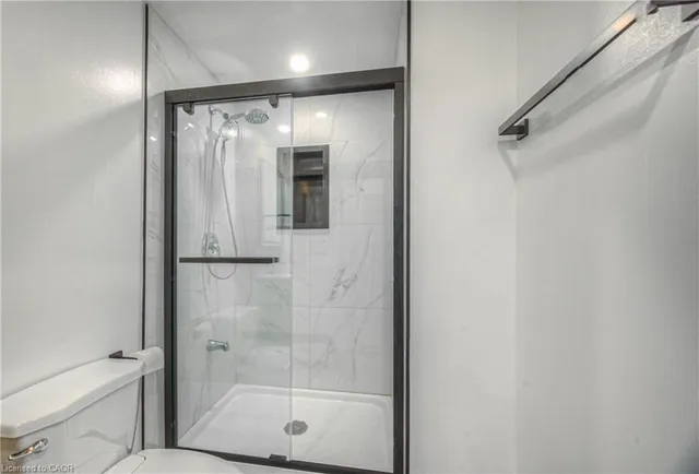 Additional image 28 of 220 Sienna Cres