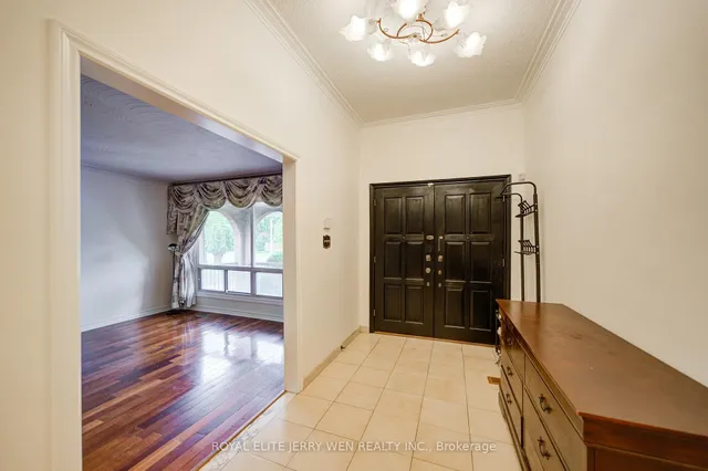 Additional image 2 of 2908 Victoria Park Ave