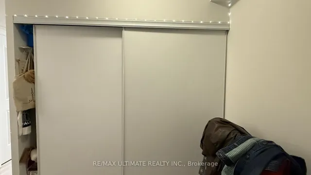 Additional image 22 of 1630 Queen St Unit 301