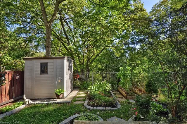 Additional image 39 of 8 Brandy Cres