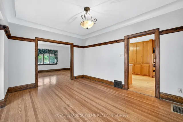 Additional image 18 of 10 King Street Cres