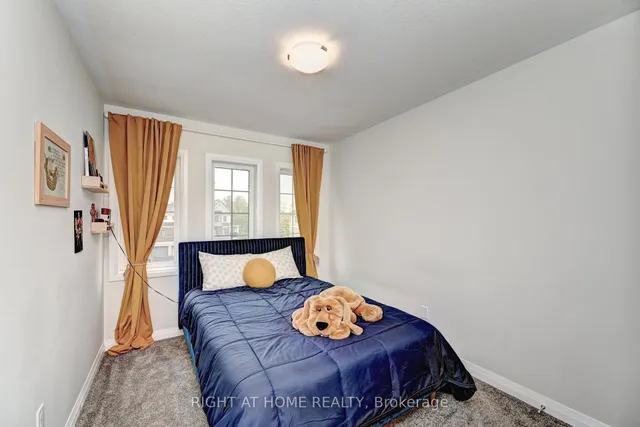 Additional image 33 of 14 Bank Swallow Cres