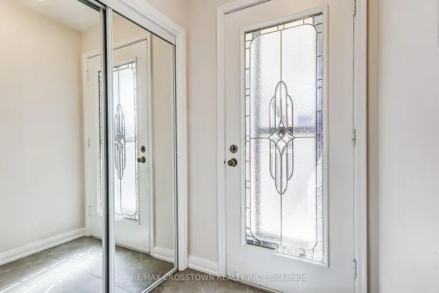 Additional image 6 of 38 Dignam Crt