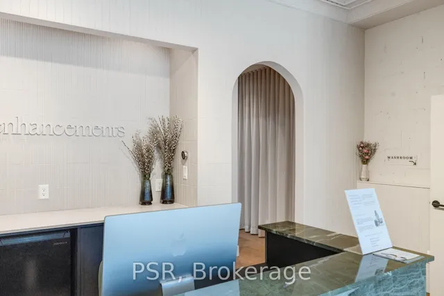 Additional image 13 of 1656 Queen St