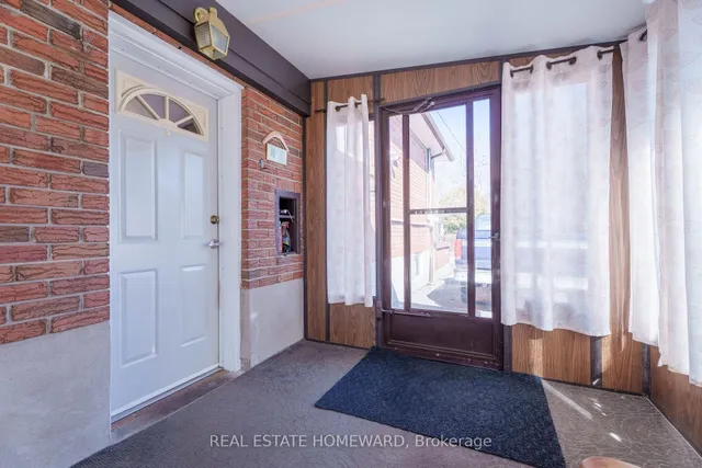 Additional image 44 of 3 Chestermere Blvd