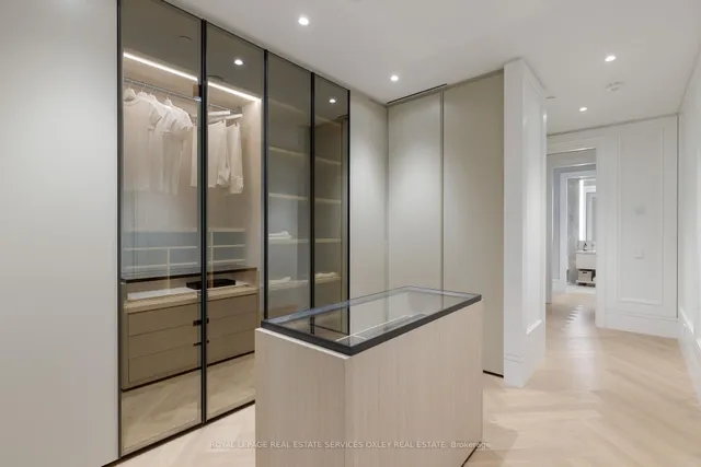 Additional image 19 of 7 Dale Ave Unit 207