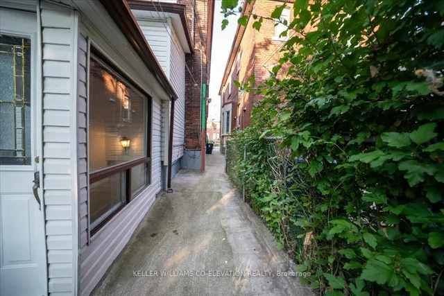 Additional image 34 of 85 Emerson Ave
