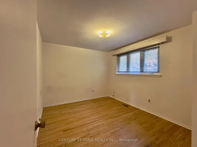 Additional image 22 of 35 Sonmore Dr