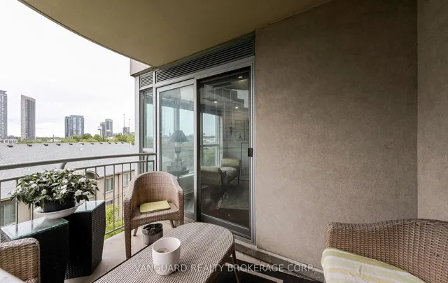 Additional image 39 of 2111 Lake Shore Blvd Unit 606