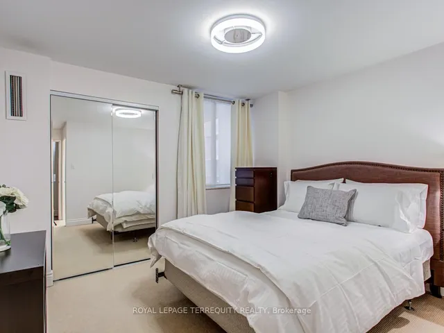 Additional image 24 of 30 Church St Unit 707