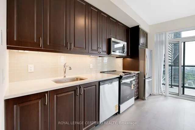 Additional image 10 of 38 Annie Craig Dr Unit 2108