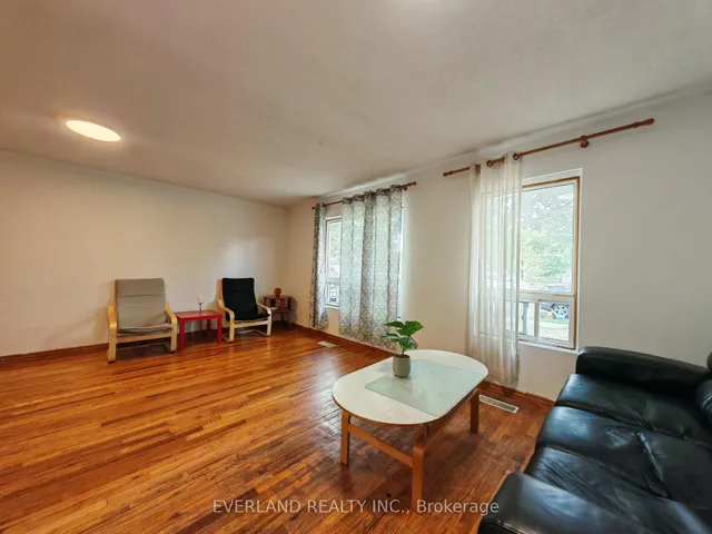 Additional image 8 of 18 Camberley Crt