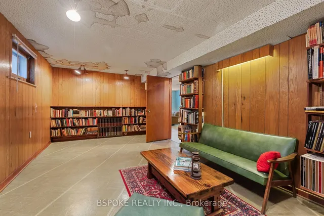 Additional image 21 of 54 Warner Ave