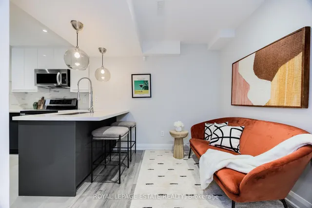 Additional image 34 of 32 Manderley Dr