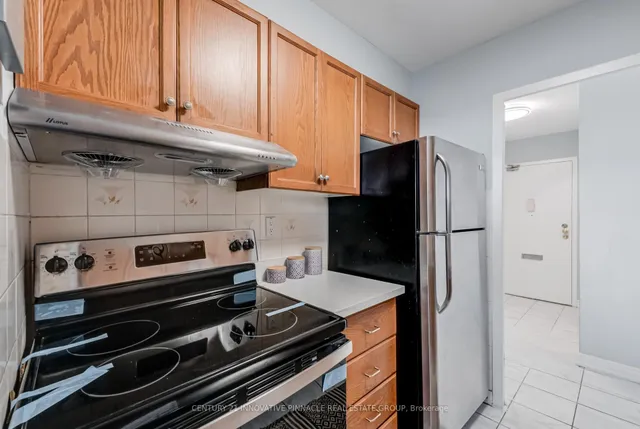 Additional image 12 of 1455 Lawrence Ave Unit 1504