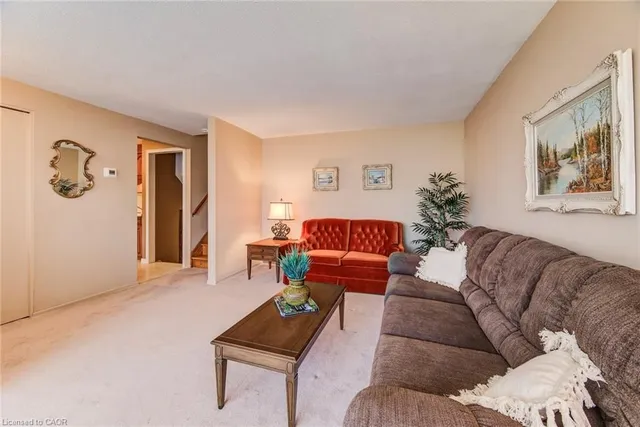 Additional image 7 of 53 Belwood Cres