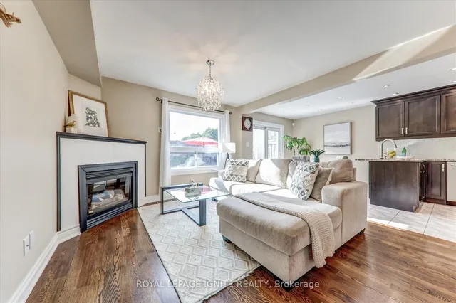 Additional image 4 of 11 Magnum Way