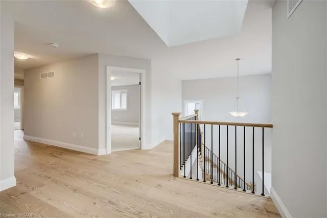 Additional image 36 of 329 Rivertrail Ave