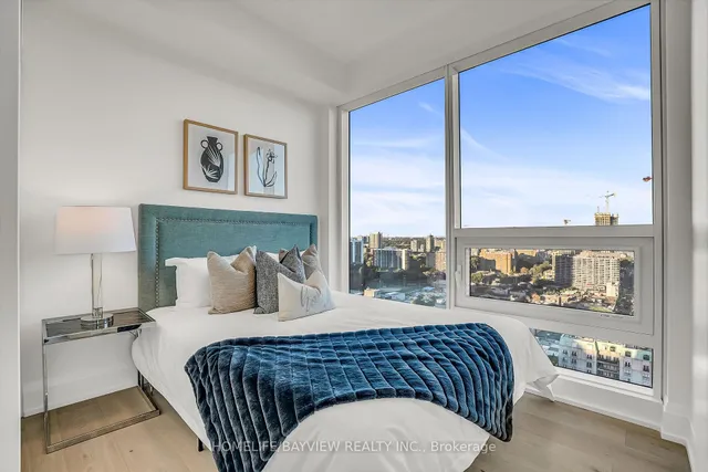 Additional image 33 of 89 Church St Unit 2807