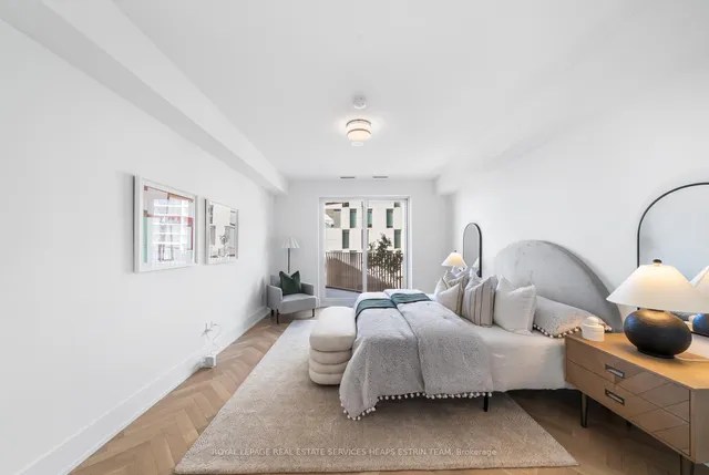 Additional image 31 of 155 Merchants' Wharf Unit 213