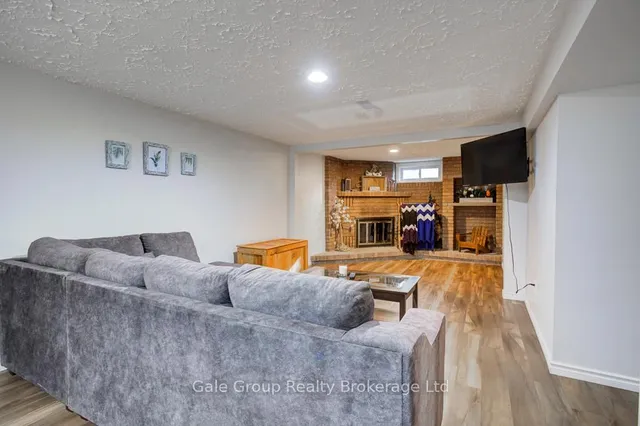 Additional image 13 of 19 Greendale Cres