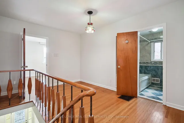 Additional image 28 of 29 Greenlaw Ave