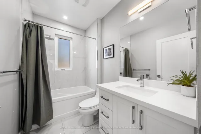 Additional image 28 of 72 Harcourt Ave