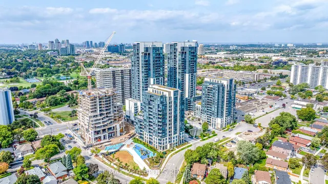 Additional image 43 of 10 Meadowglen Pl Unit 403