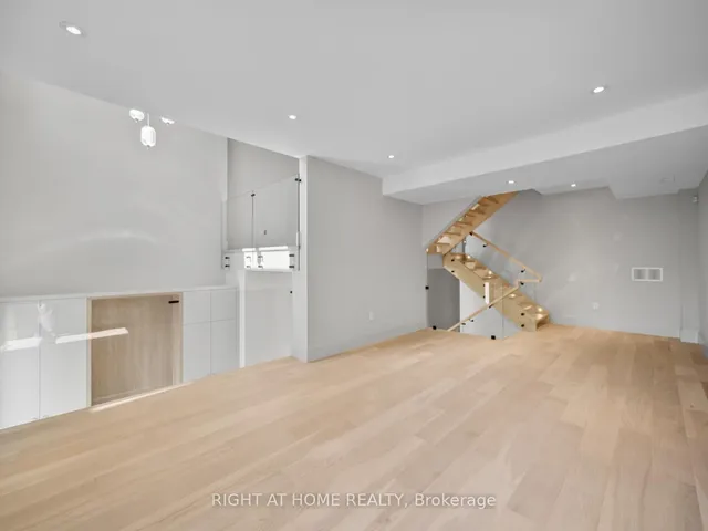 Additional image 21 of 57 Alameda Ave