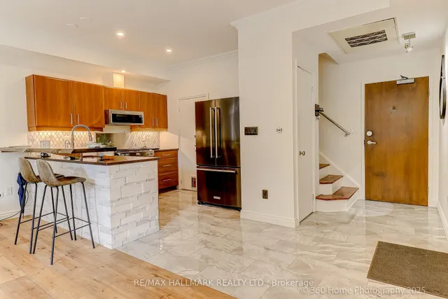 Additional image 2 of 500 Richmond St Unit 333