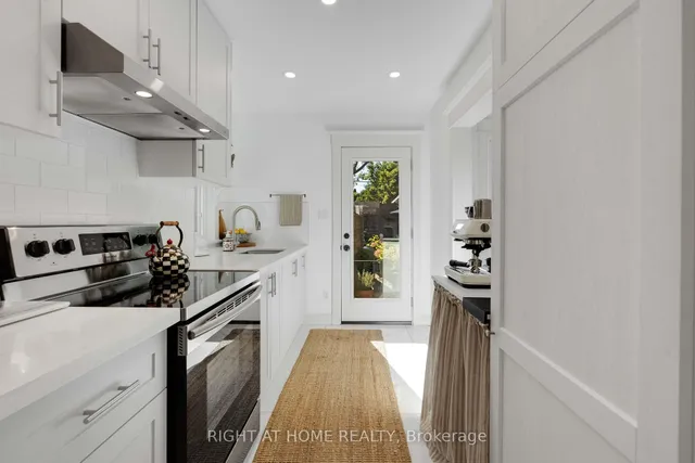 Additional image 9 of 1642 Dufferin St