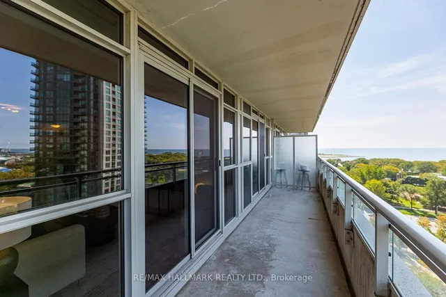 Additional image 22 of 35 Bastion St Unit 1910