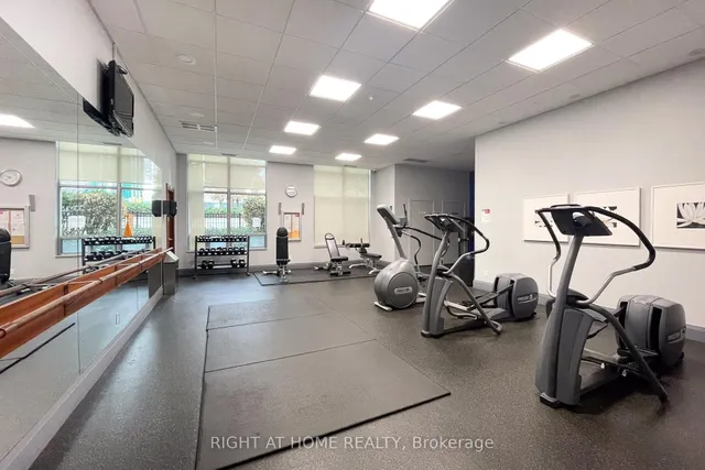 Additional image 27 of 31 Bales Ave Unit 2216