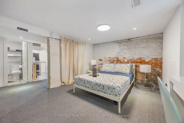 Additional image 39 of 62 Garnet Ave