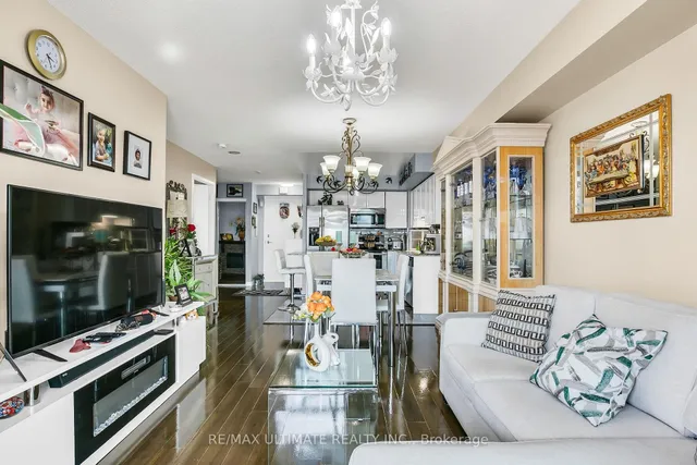 Additional image 11 of 816 Lansdowne Ave Unit 1011