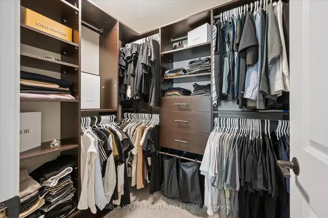 Additional image 25 of 928 Pioneer Grove Crt