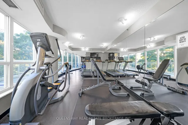 Additional image 31 of 550 Queens Quay Unit 429